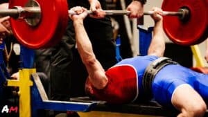shoulder pain from bench press